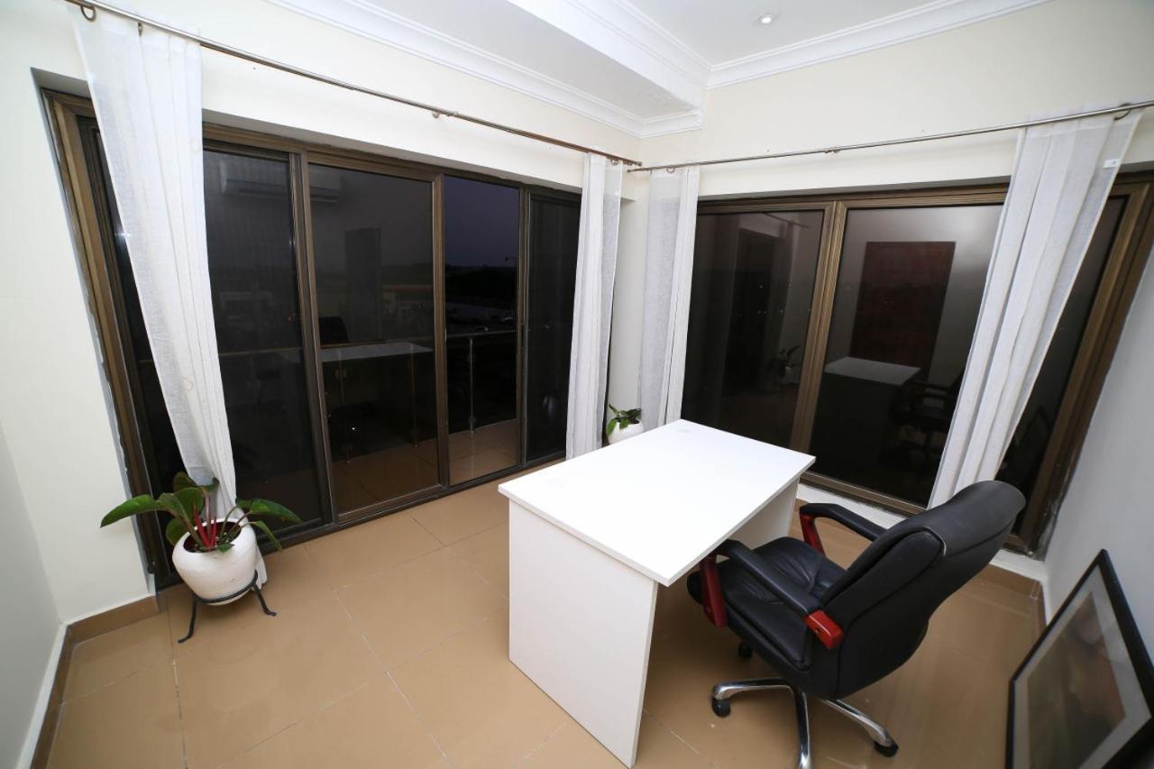 Ocean Heights Apartment Accra Luaran gambar